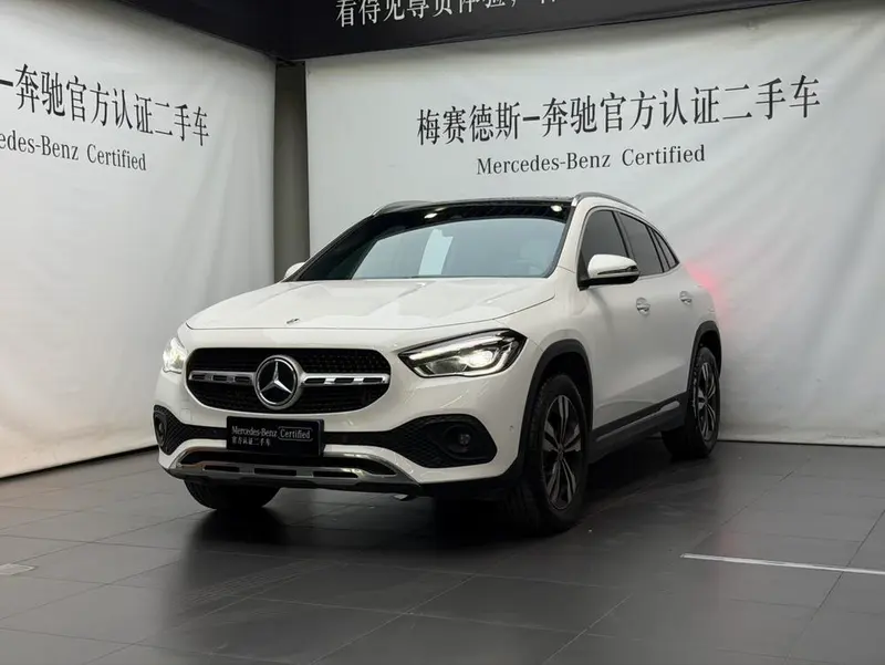 Mercedes-Benz GLA, 2022