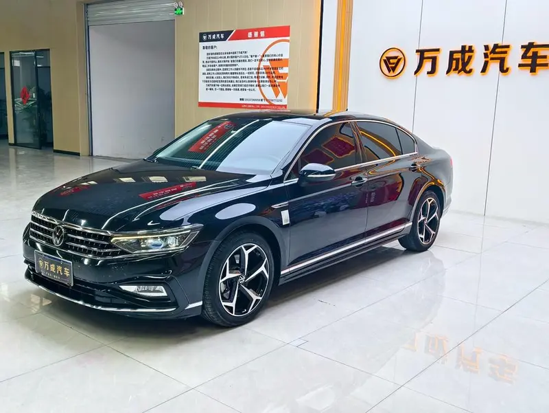 Volkswagen Magotan, 2023
