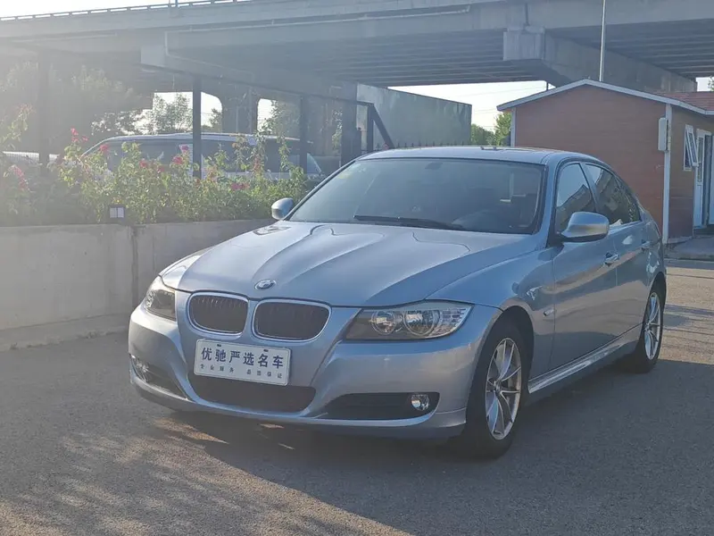 BMW 3-Series, 2011