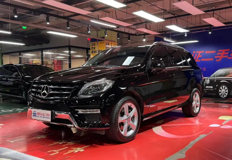 Mercedes-Benz M-Class, 2015
