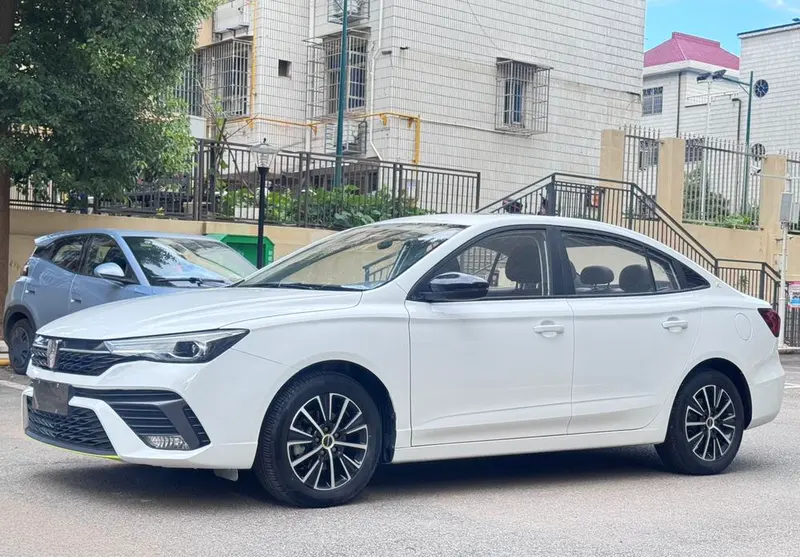 Roewe i5, 2021