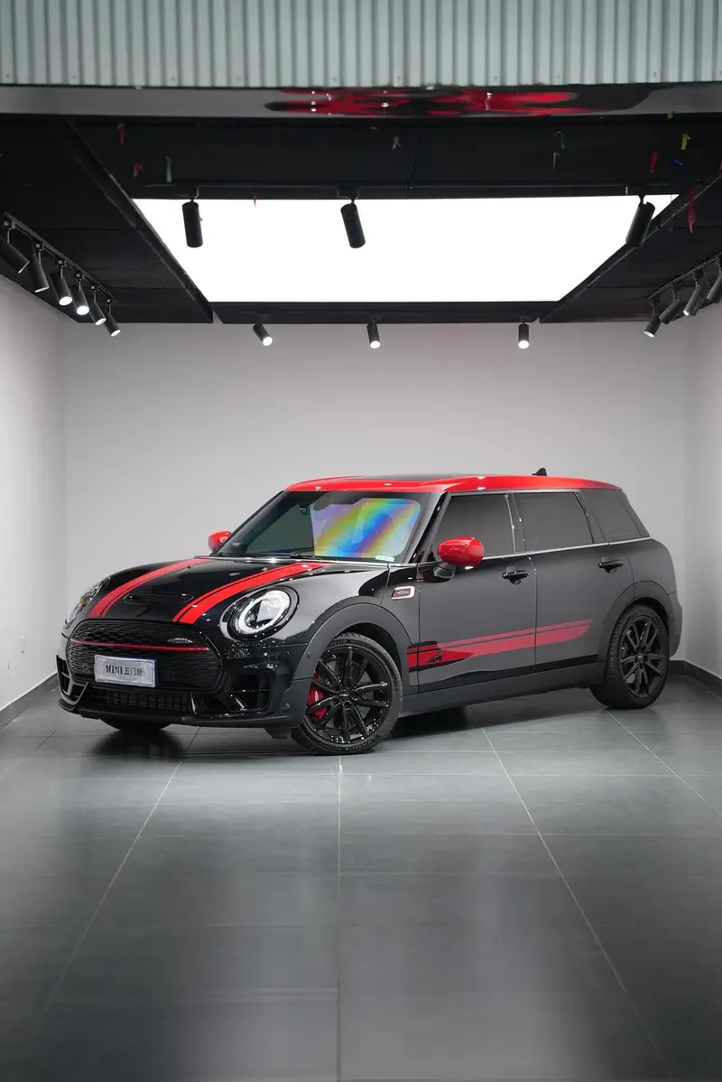 MINI JCW CLUBMAN, 2022