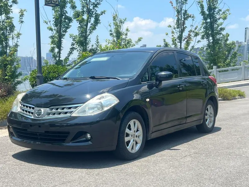 Nissan Tiida, 2008