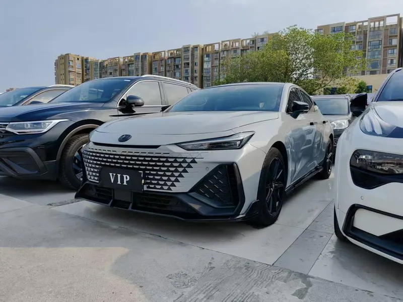 Changan UNI-V, 2022
