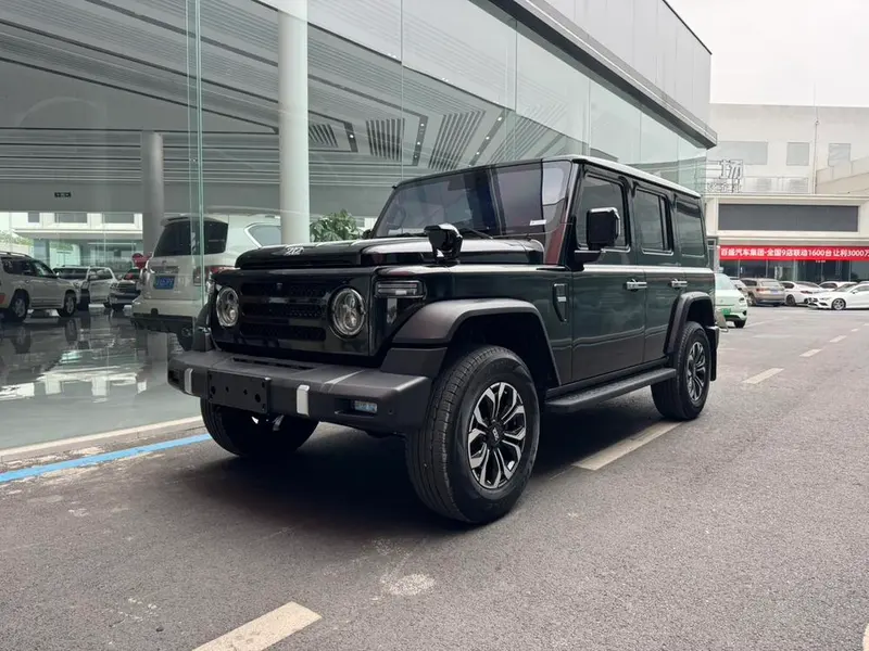 212 T01, 2025