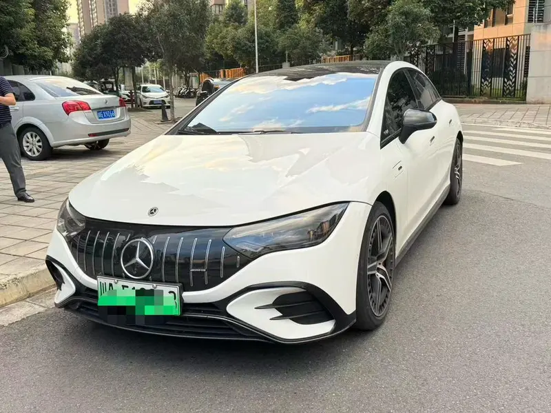 Mercedes-Benz EQE AMG, 2023