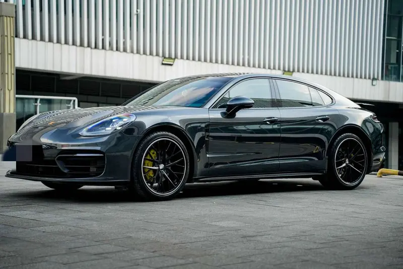 Porsche Panamera, 2021