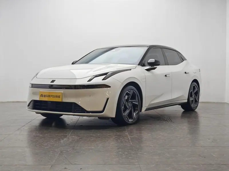 Lynk & Co 07 EM-P, 2024