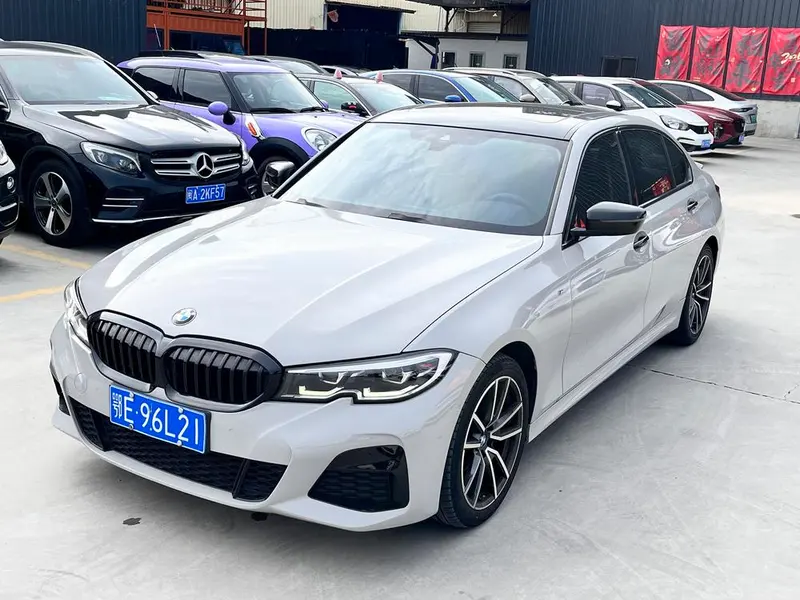 BMW 3-Series, 2020