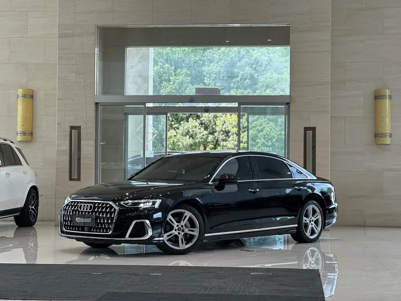 Audi A8, 2023