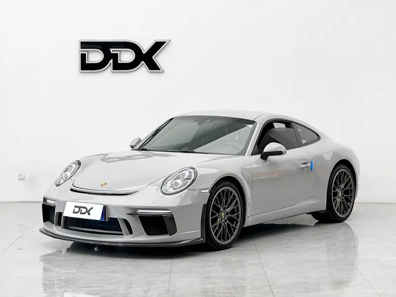 Porsche 911, 2016