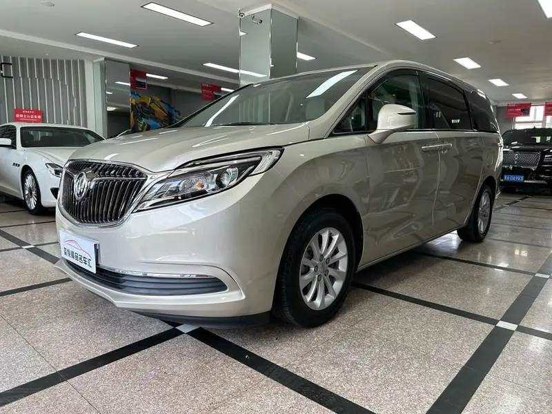 Buick GL8, 2017