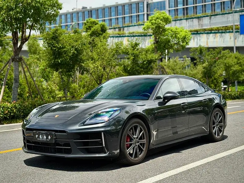 Porsche Panamera, 2024