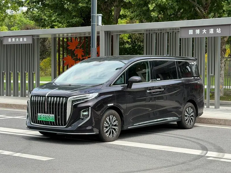 Hongqi HQ9 PHEV, 2024