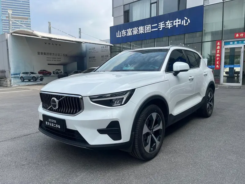 Volvo XC40, 2024