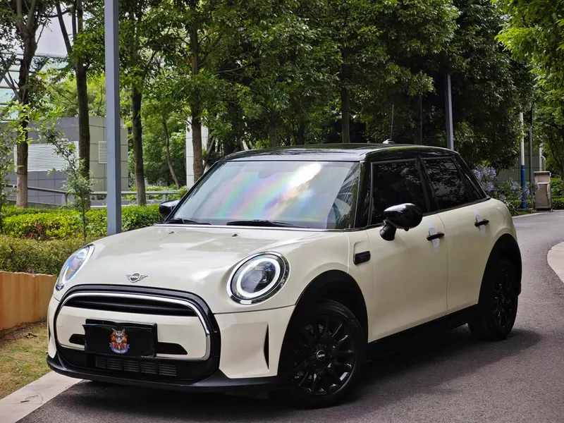 MINI MINI, 2023