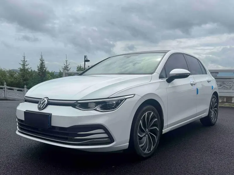 Volkswagen Golf, 2021