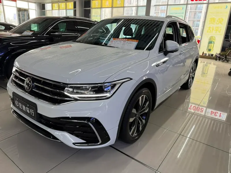 Volkswagen Tiguan L, 2023