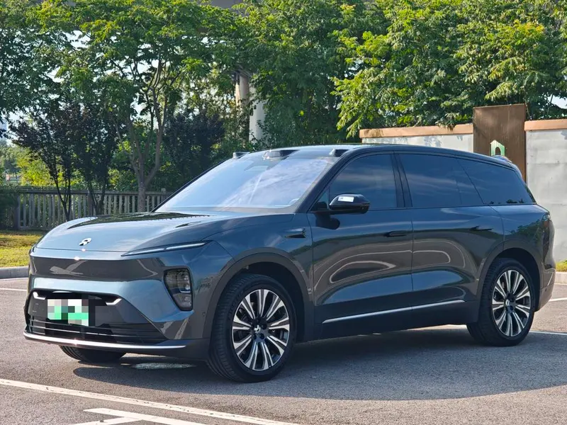 NIO ES8, 2024