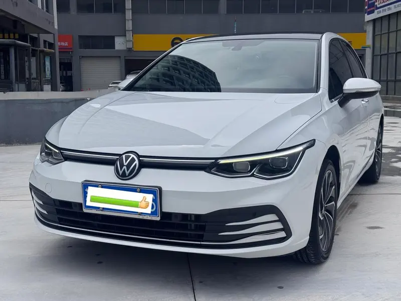 Volkswagen Golf, 2021