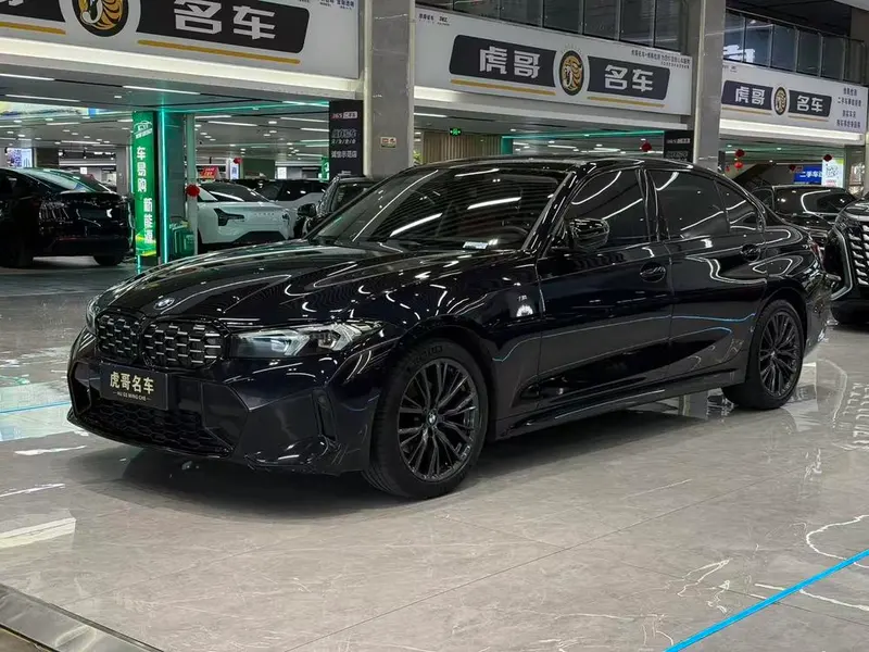 BMW 3-Series, 2023