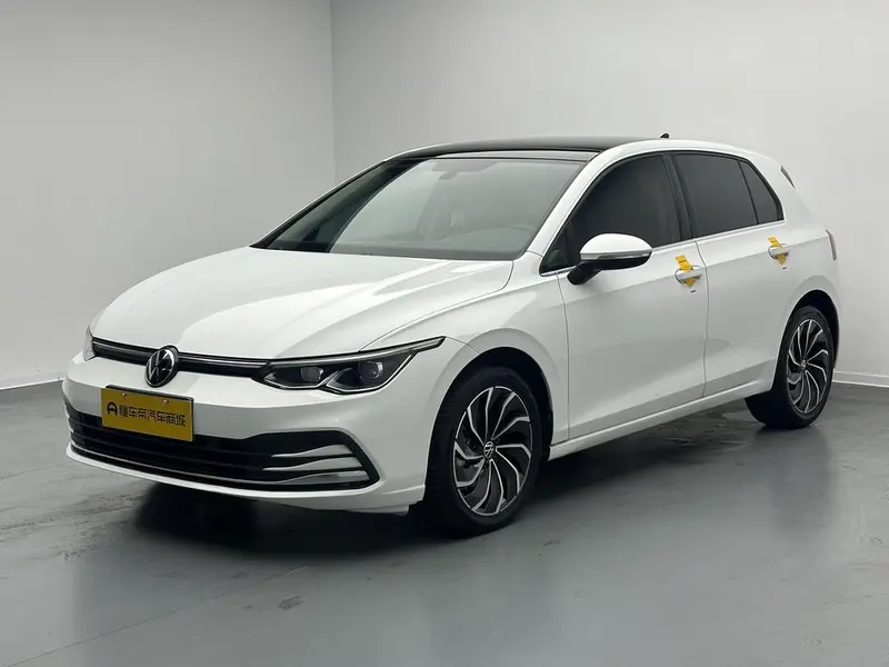 Volkswagen Golf, 2021