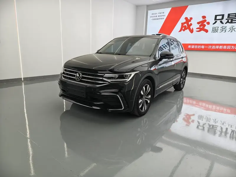 Volkswagen Tiguan L, 2022