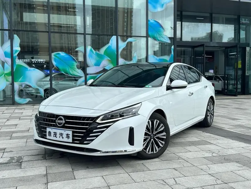 Nissan Teana, 2025