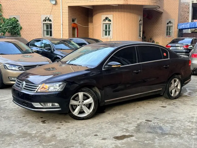 Volkswagen Magotan, 2015