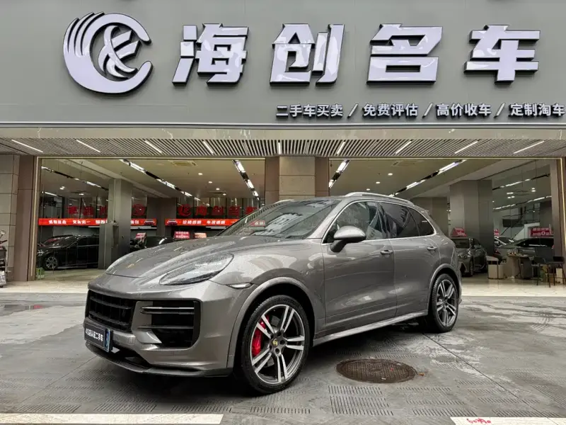 Porsche Cayenne, 2012