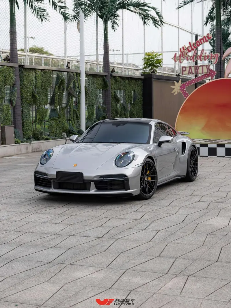 Porsche 911, 2023