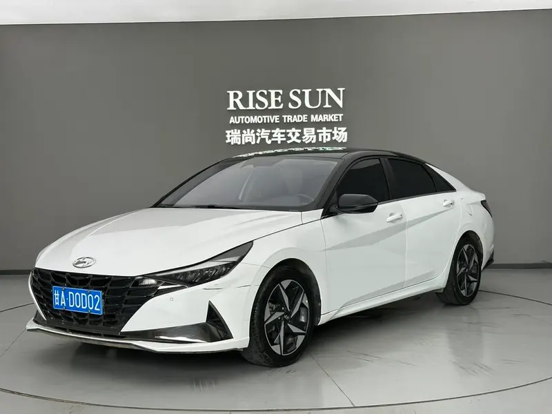Hyundai Elantra, 2021