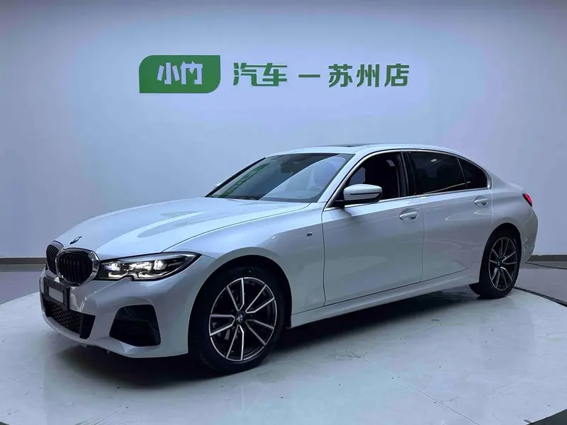 BMW 3-Series, 2022