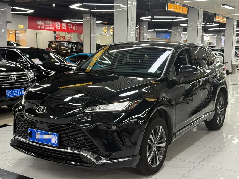 Toyota Venza, 2022