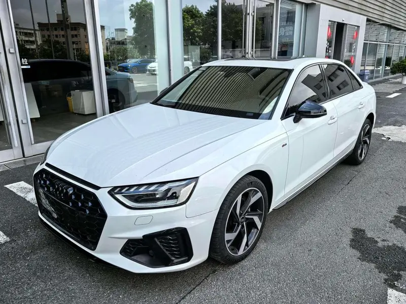 Audi A4L, 2023