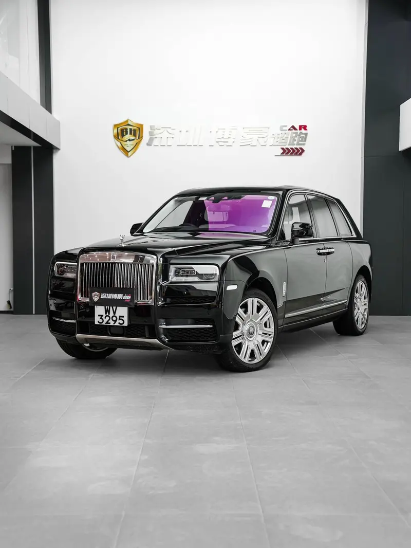 Rolls-Royce Cullinan, 2021