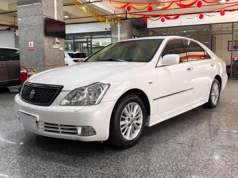 Toyota Crown, 2007