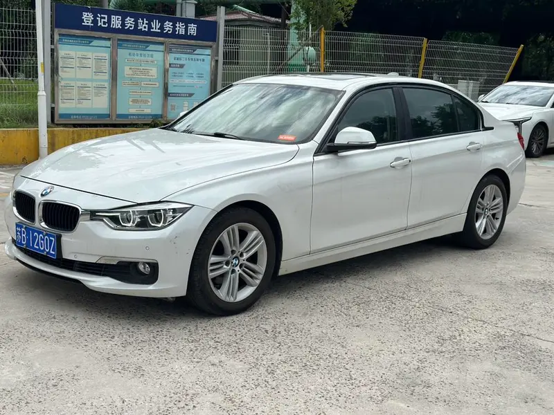 BMW 3-Series, 2017