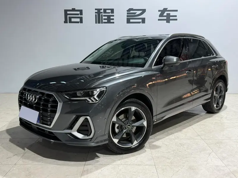 Audi Q3, 2023
