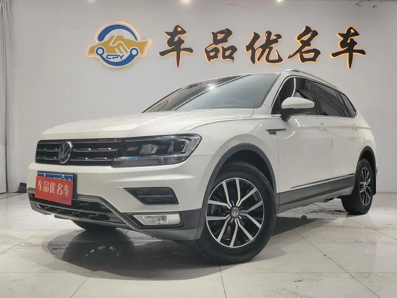 Volkswagen Tiguan L, 2017