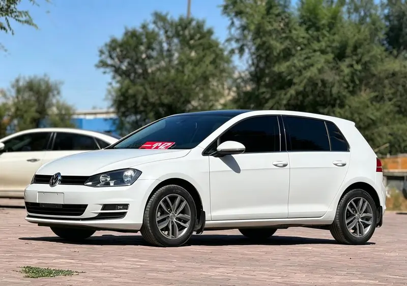 Volkswagen Golf, 2016