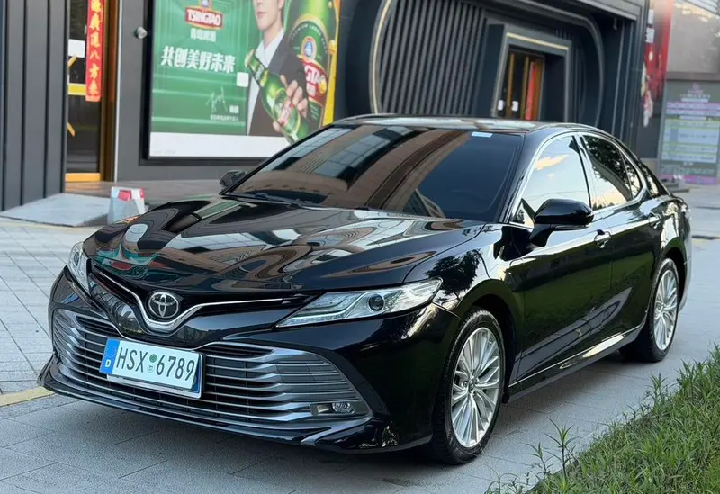 Toyota Camry, 2019