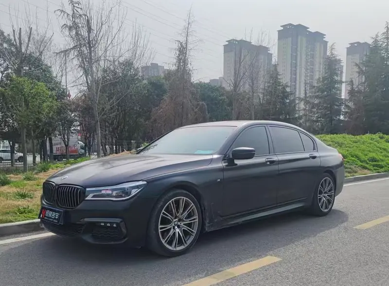 BMW 7-Series, 2018