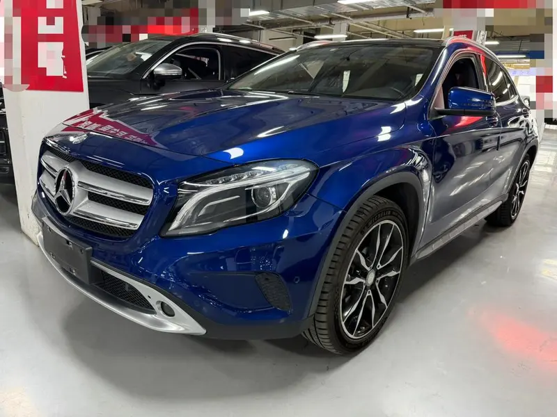 Mercedes-Benz GLA, 2016