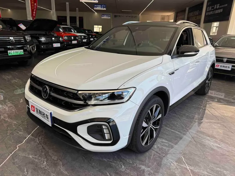 Volkswagen T-Roc, 2024