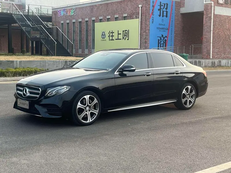 Mercedes-Benz E-Class, 2016