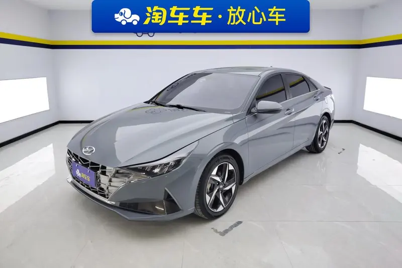 Hyundai Elantra, 2021