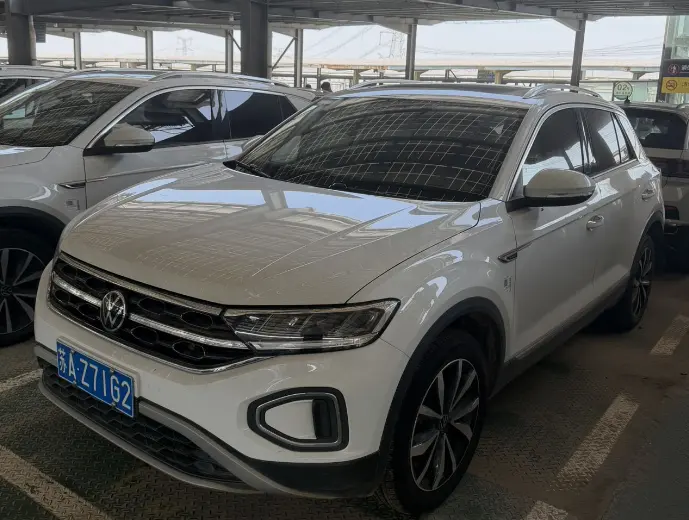 Volkswagen T-Roc, 2024