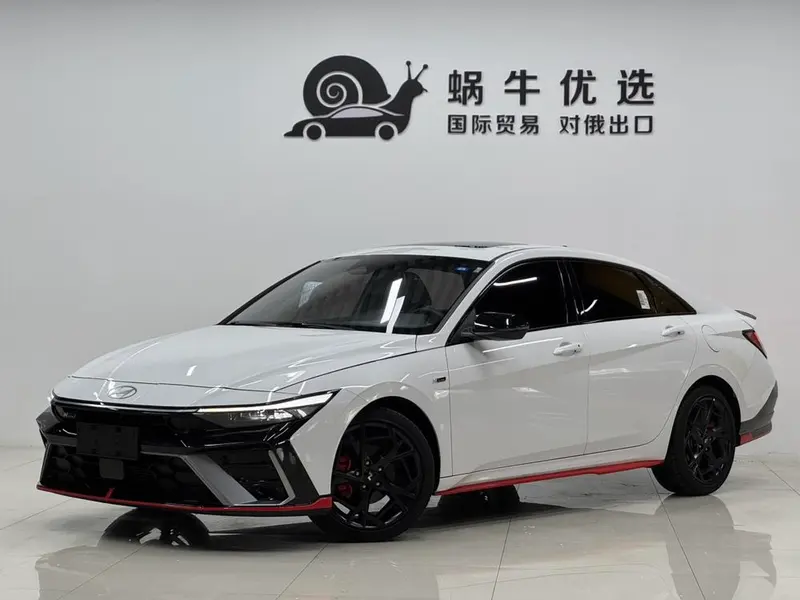 Hyundai Elantra, 2023