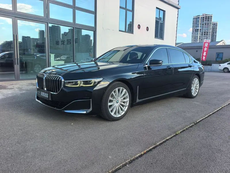 BMW 7-Series, 2021